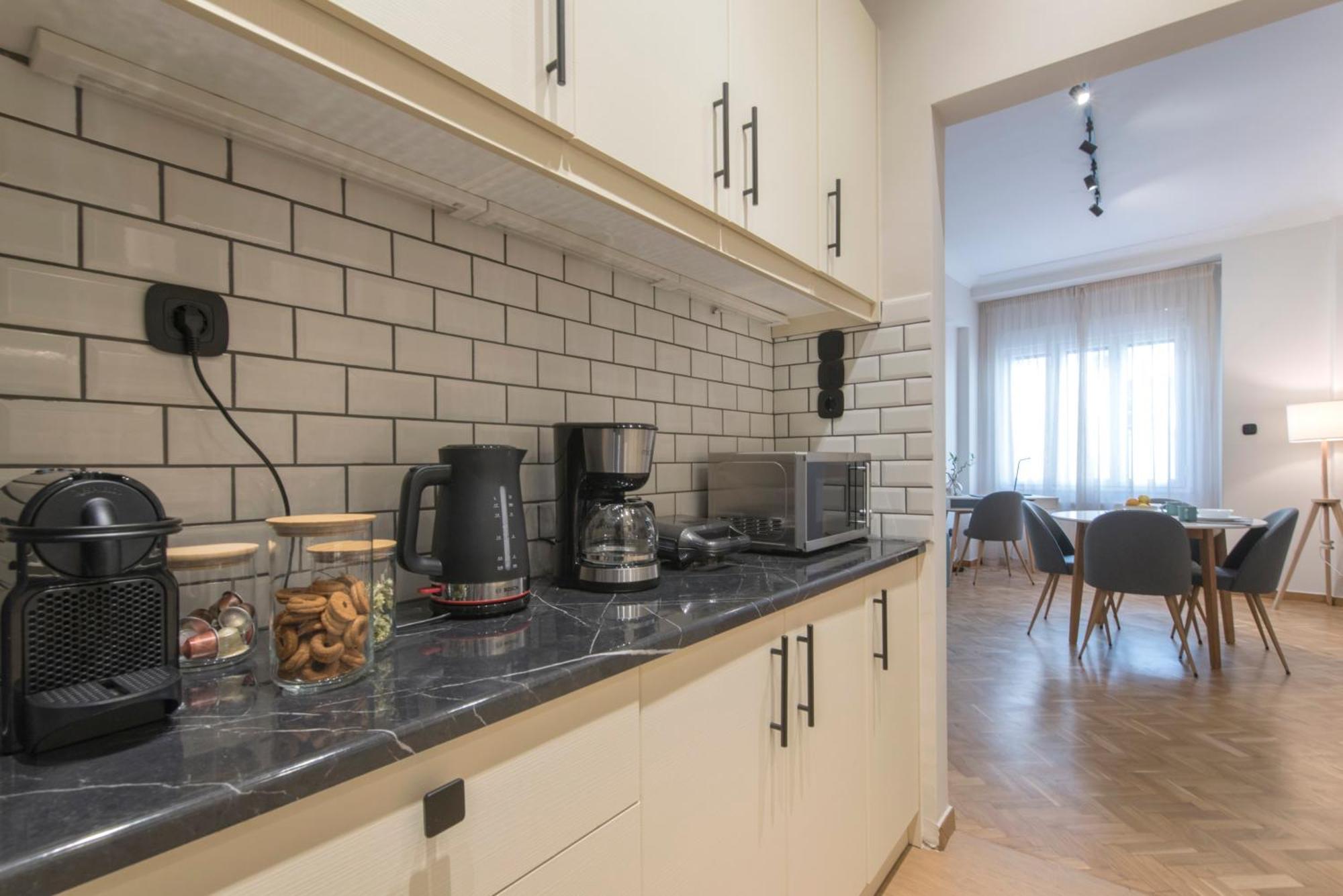 Modern Ilisian Apartment 雅典 外观 照片